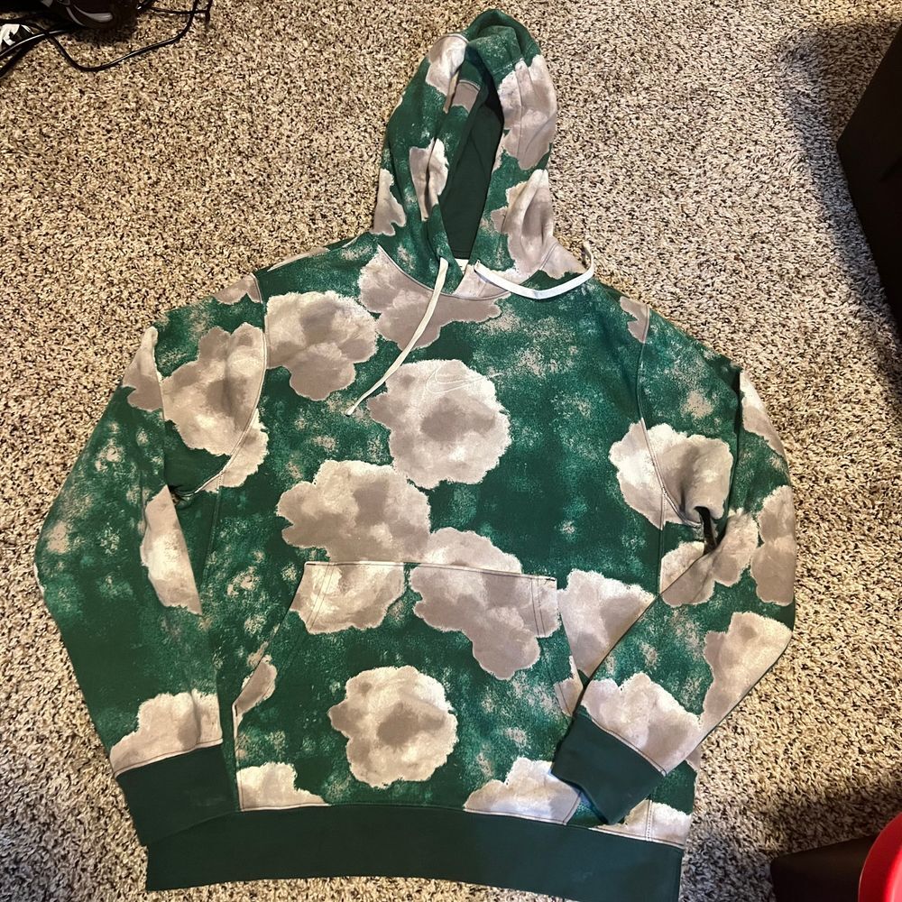 Nike Green Hoodie with Beige Cloud Print